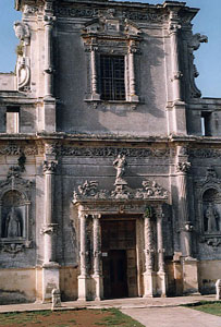 Facciata della chiesa dedicata a s. Maria del Carmine.
