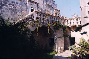 Palazzo Veris, poi Treglia, interno.